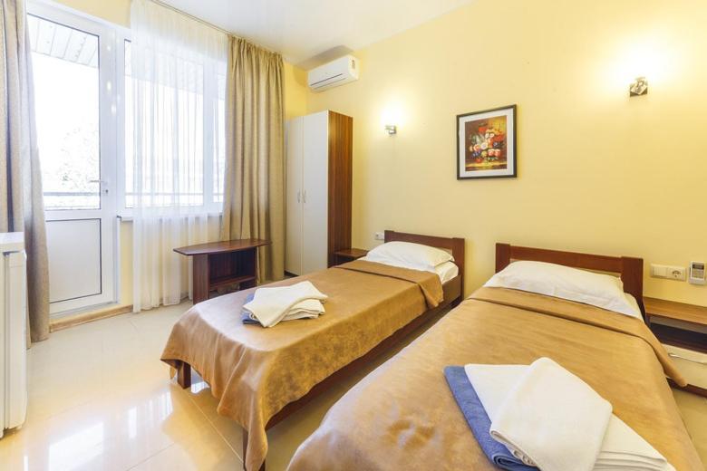 Baza Otdykha Jules Verne Hotel Zatoka Esterno foto